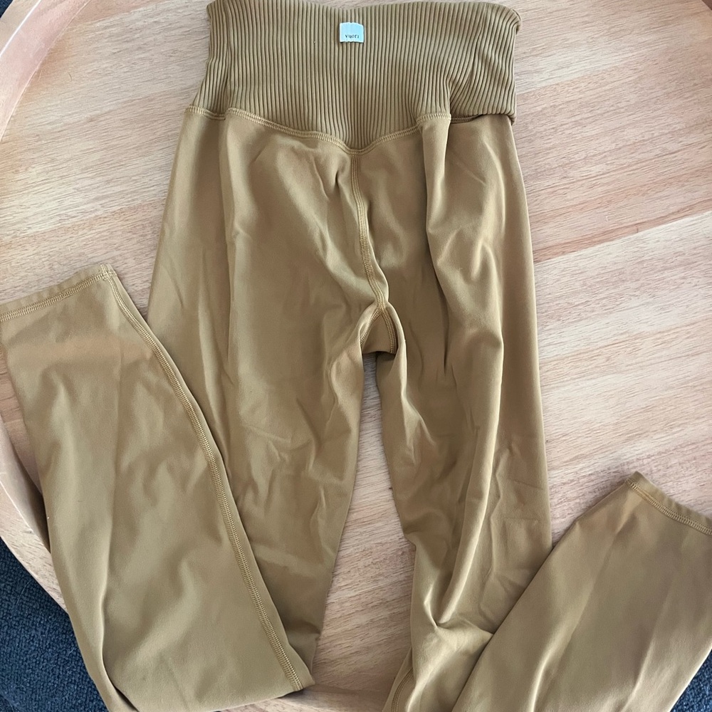 Vuori Camel Leggings
